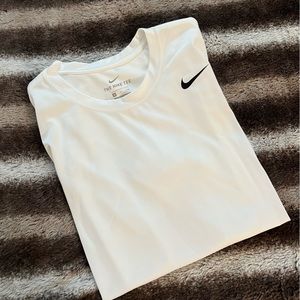 Nike gym shirt 👕